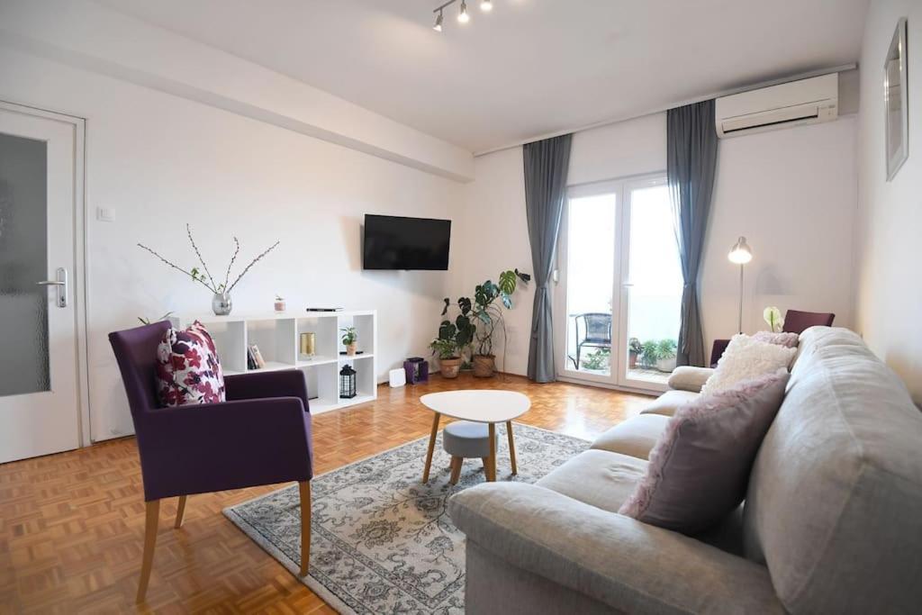 Apartman Ilijana ซาดาร์ ภายนอก รูปภาพ
