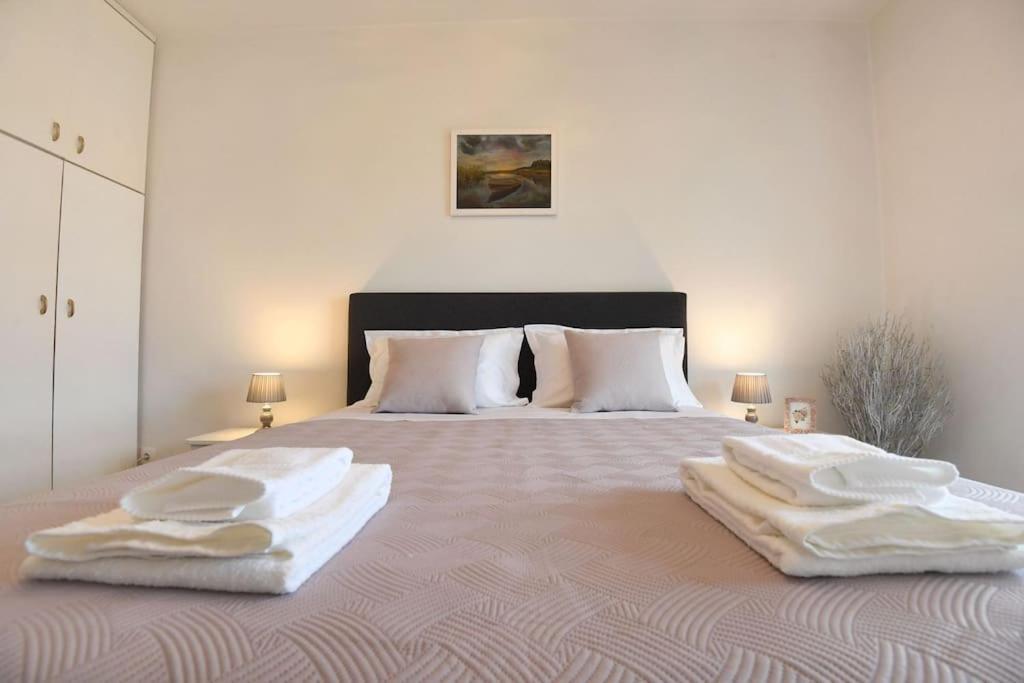 Apartman Ilijana ซาดาร์ ภายนอก รูปภาพ